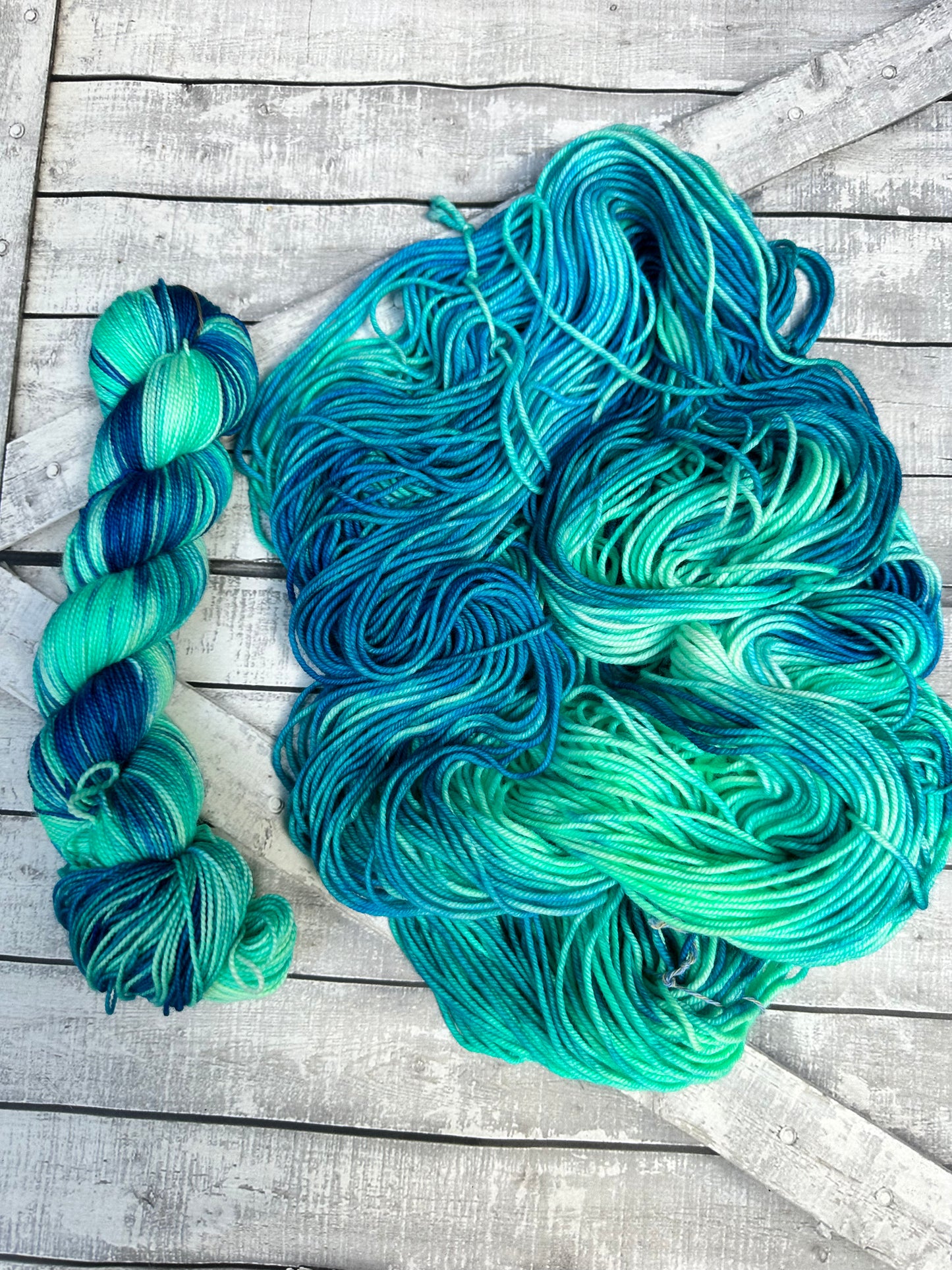 NAIAD, Toad Hollow Yarns
