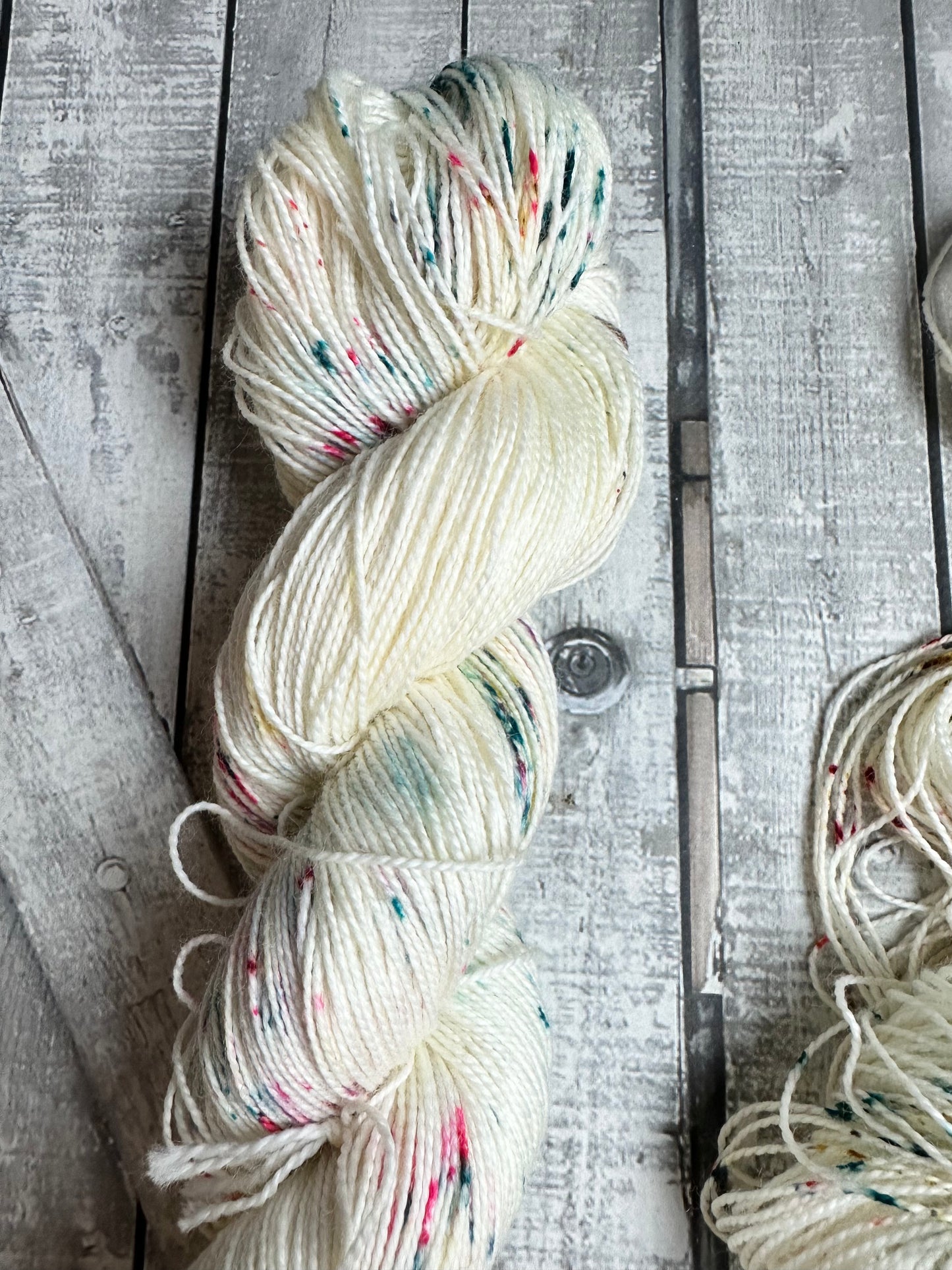 BALLOON CONFETTI, Hand Dyed Superwash Merino Yarn,Toad Hollow Yarns