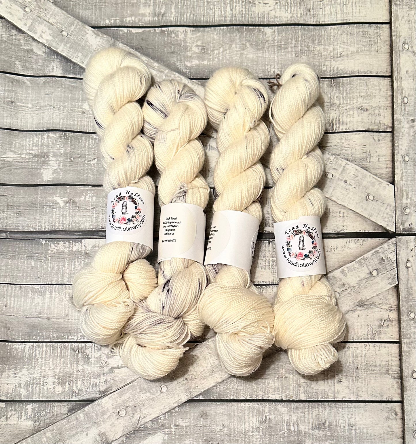 SNOW WHITE, Toad Hollow Yarns