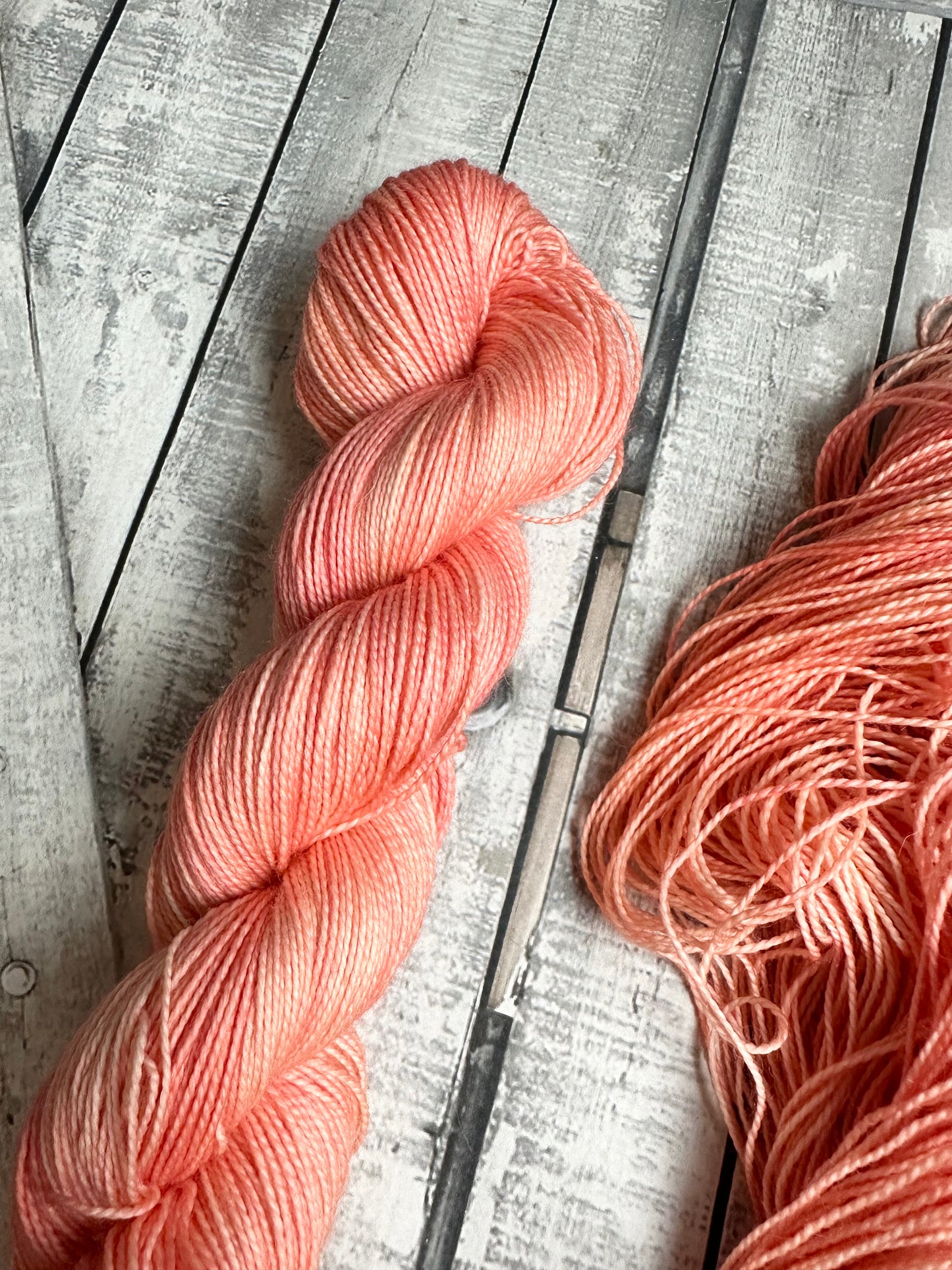 JERSEY PEACHES Toad Hollow Yarns