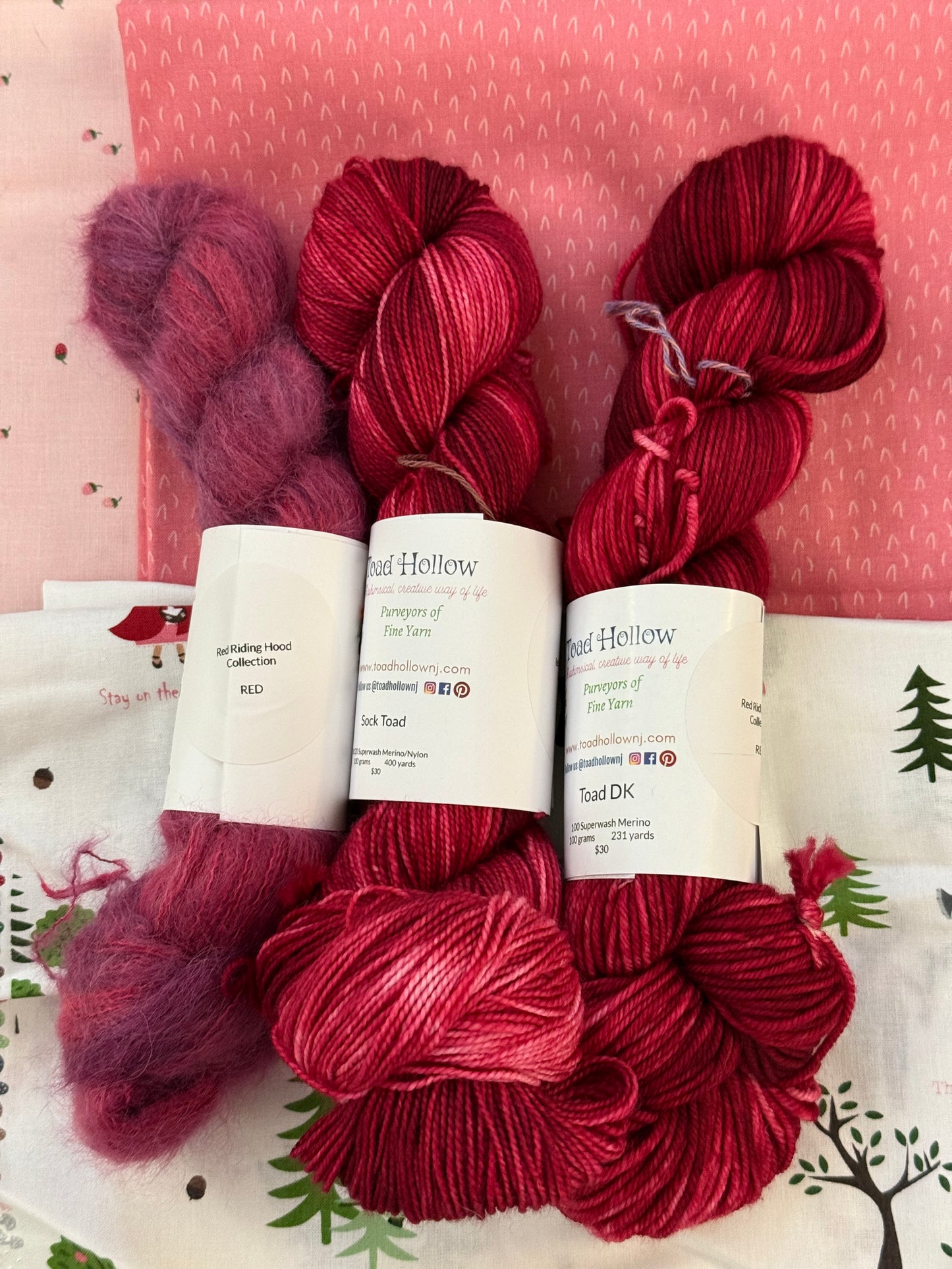 RED - Hand Dyed Yarn, Toad Hollow yarns