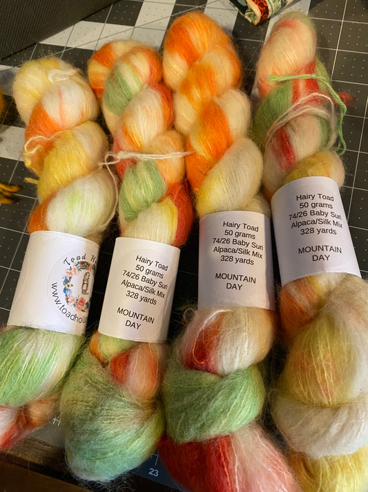 Hairy Toad - 74% Baby Suri Alpaca, 26% Silk - 50 Grams