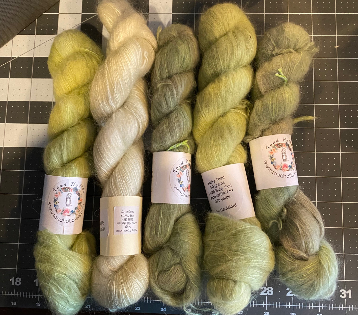 Hairy Toad - 74% Baby Suri Alpaca, 26% Silk - 50 Grams