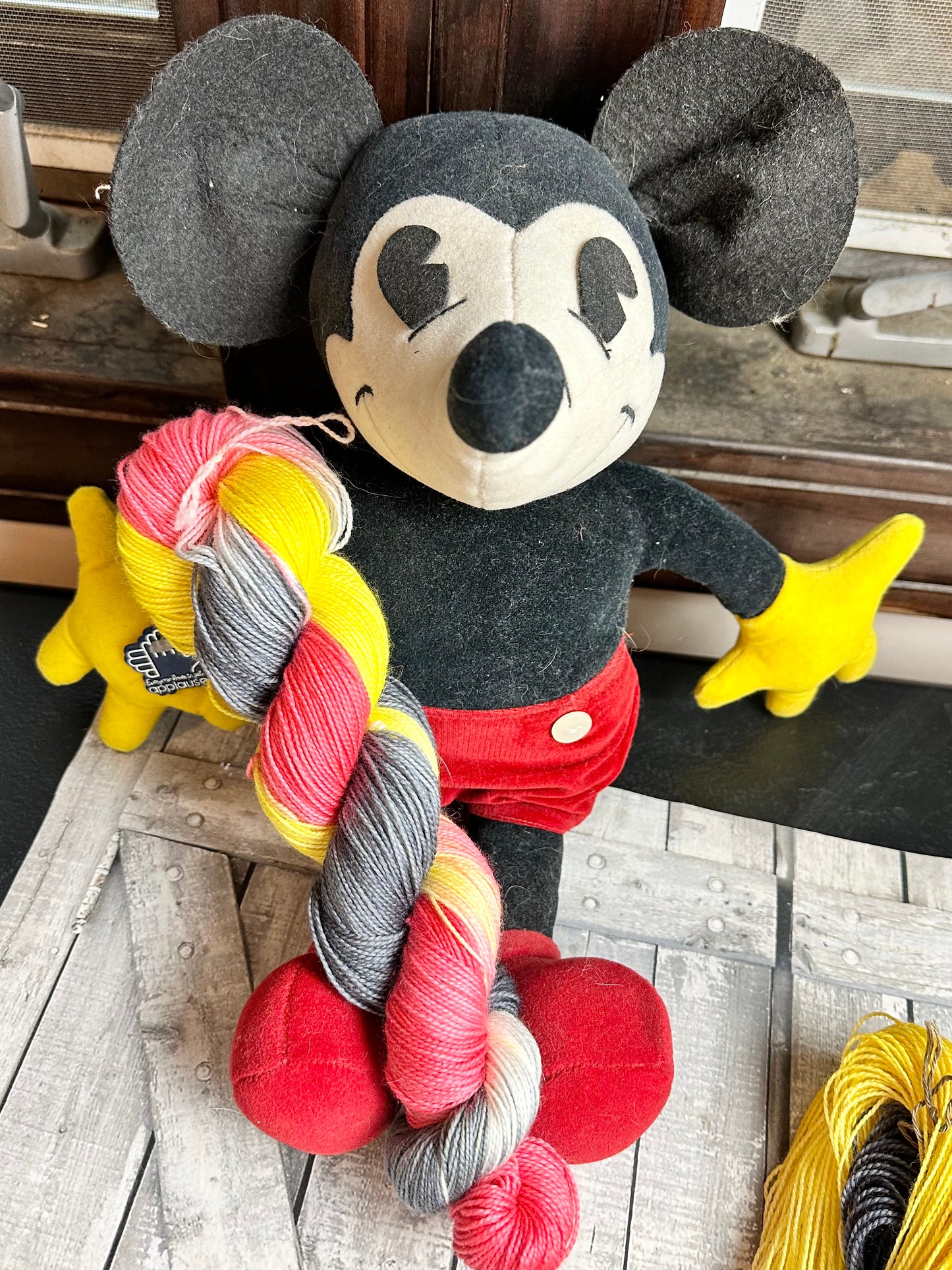 MICKEY MOUSE from the Disney Collection, Hand Dyed Superwash Merino Yarn,Toad Hollow Yarns