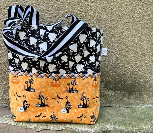 HALLOWEEN TOTE BAG, Holiday Bags, Knitting Project Bag