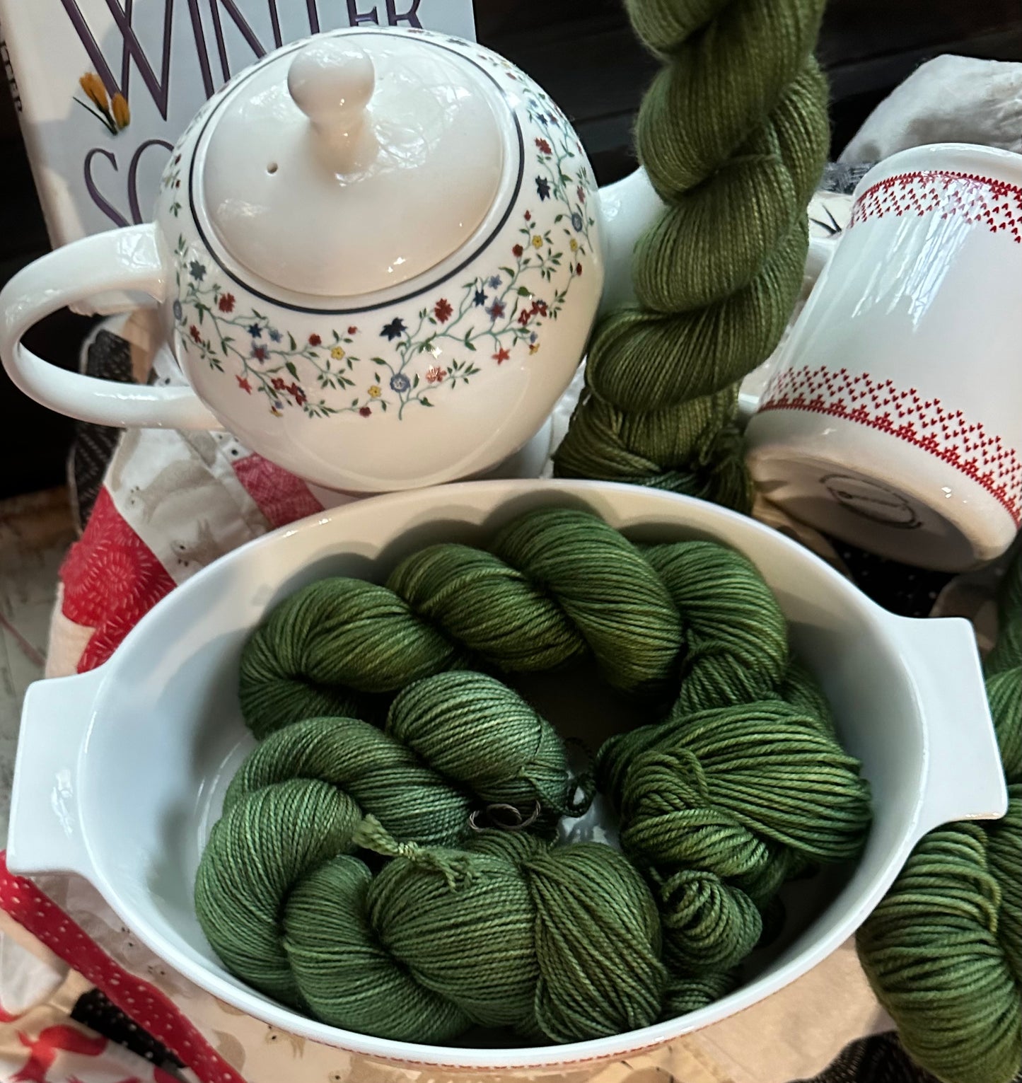 HUNTER GREEN, Toad Hollow Yarns