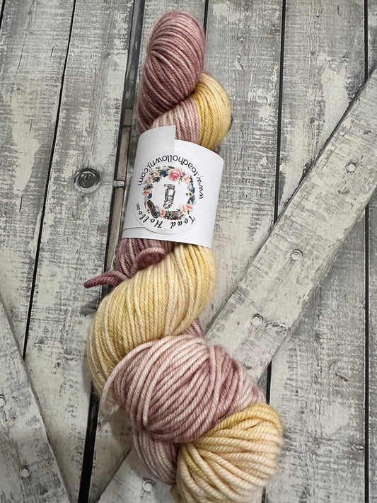 AURORA - Hand Dyed Yarn, Toad Hollow yarns