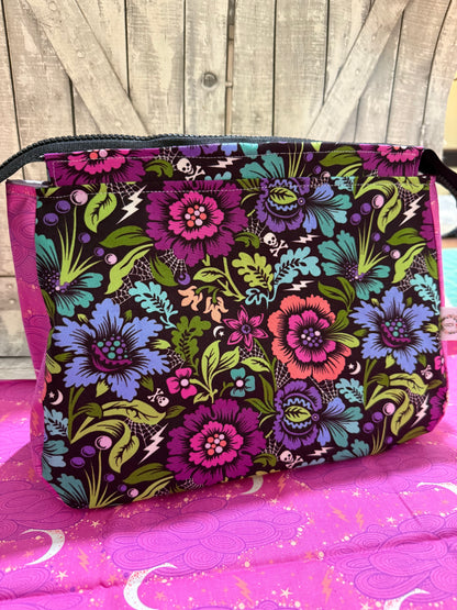 Medium Zippered Project Bags in NIGHTSHADE DEJA VU  - Toad Hollow Bags