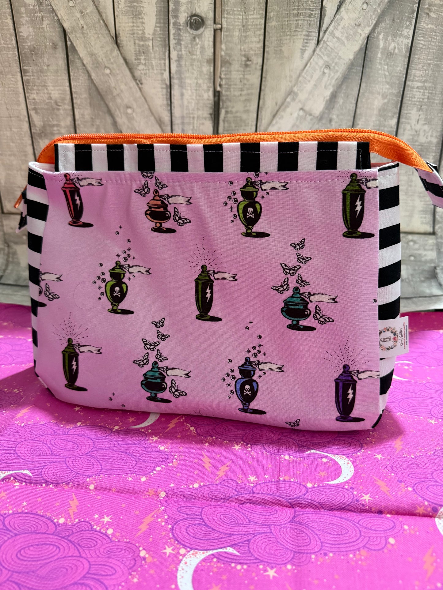 Medium Zippered Project Bags in NIGHTSHADE DEJA VU  - Toad Hollow Bags