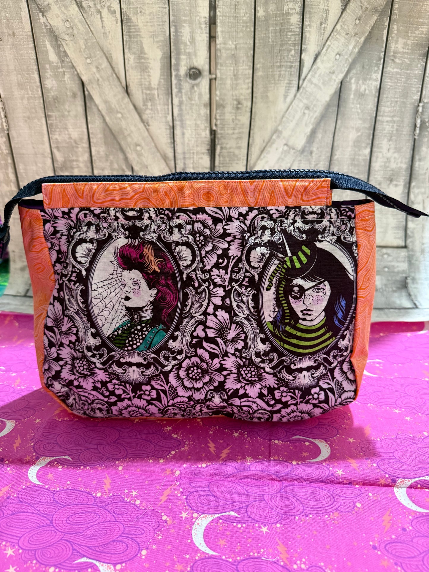 Medium Zippered Project Bags in NIGHTSHADE DEJA VU  - Toad Hollow Bags