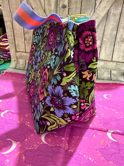 NIGHTSHADE DEJA VU Kit Bag -  size small, Toad Hollow Bags, Knitting Project Bag