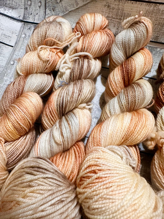 FROLICKING FOXES, Hugo’s Choice, Toad Hollow Yarns