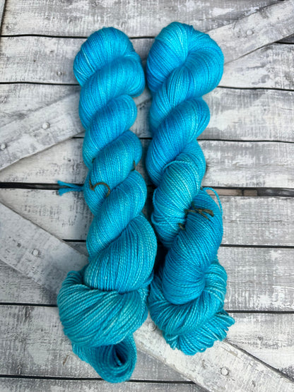 WATER SONG, Toad Hollow Yarns