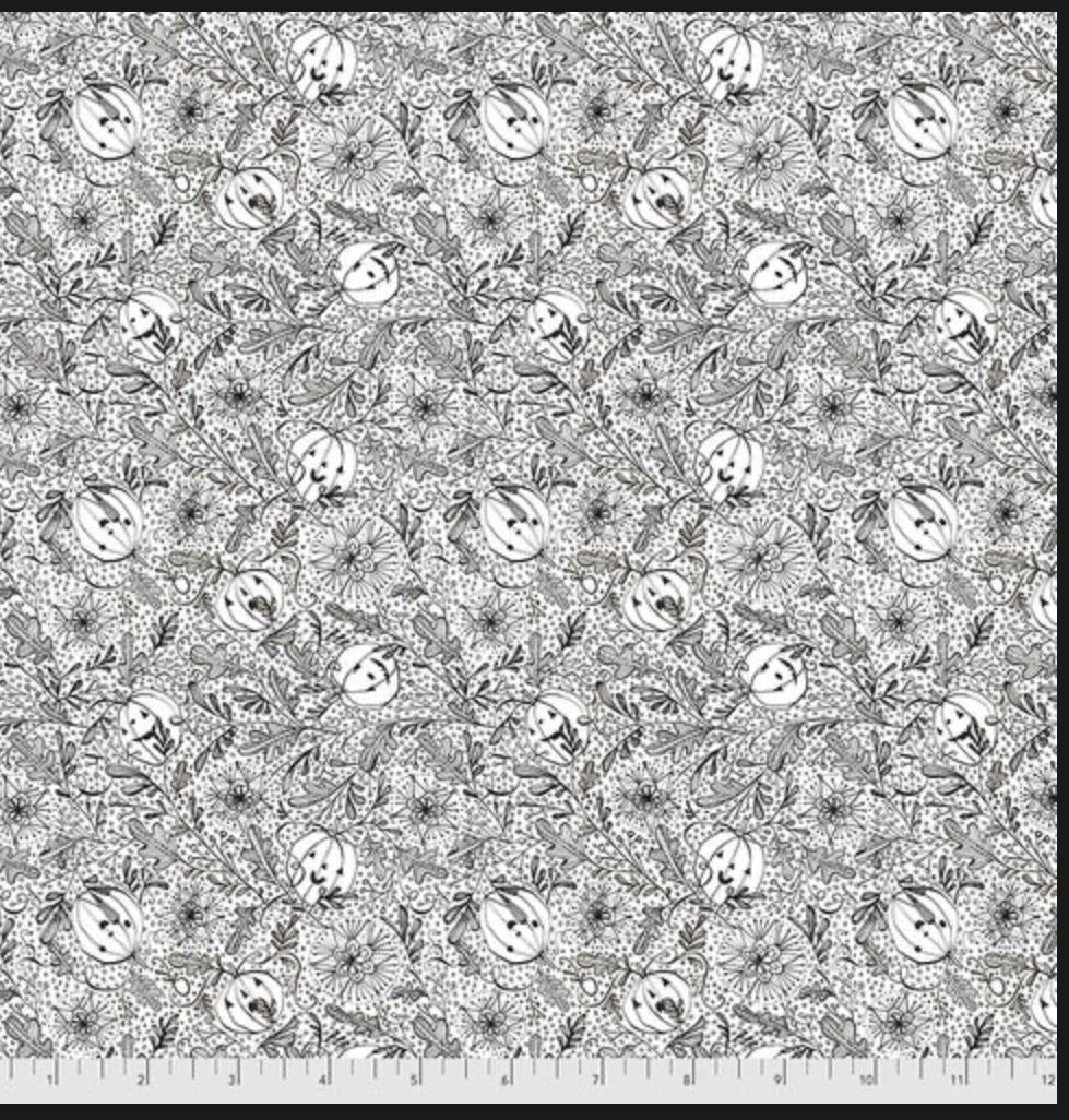 SPIRIT OF HALLOWEEN ONE YARD BUNDLE (4 Yds + 2 half panels) By Cori Dantini 100% Cotton, Toad Hollow Fabrics
