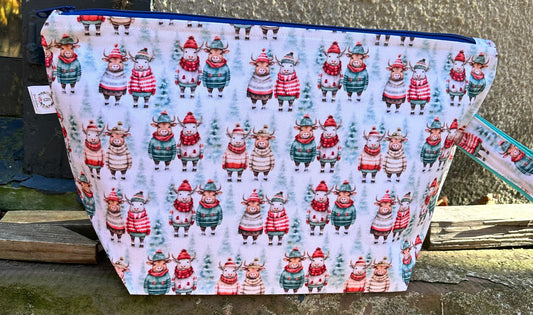 COWS IN SWEATERS Christmas Wedge Project Bag