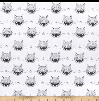 SCAREDY CAT ONE YARD BUNDLE (3 Yds) by Amanda Neiderhauser 100% Cotton, Toad Hollow Fabrics